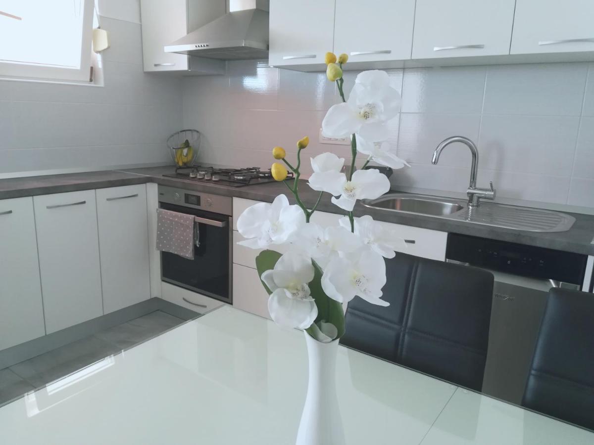 Apartment Kristina Трогір Екстер'єр фото
