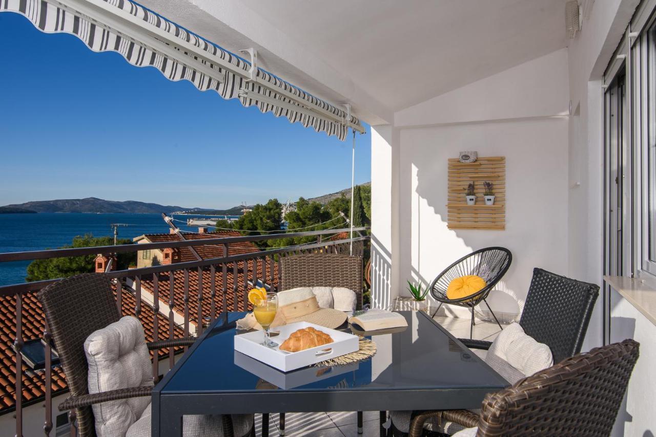 Apartment Kristina Трогір Екстер'єр фото