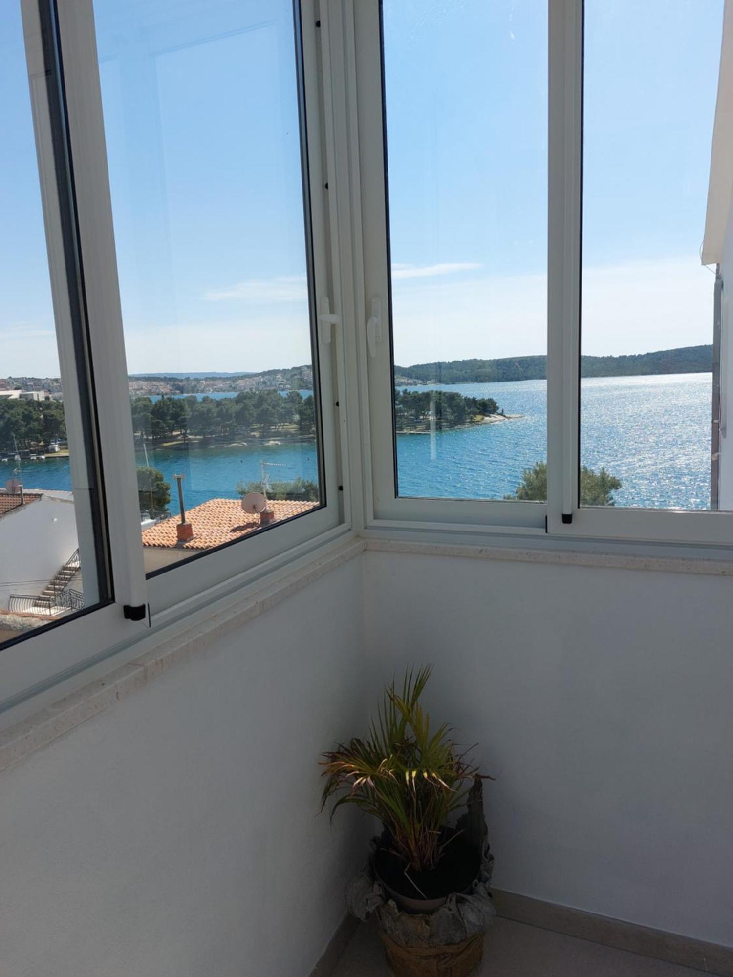 Apartment Kristina Трогір Екстер'єр фото